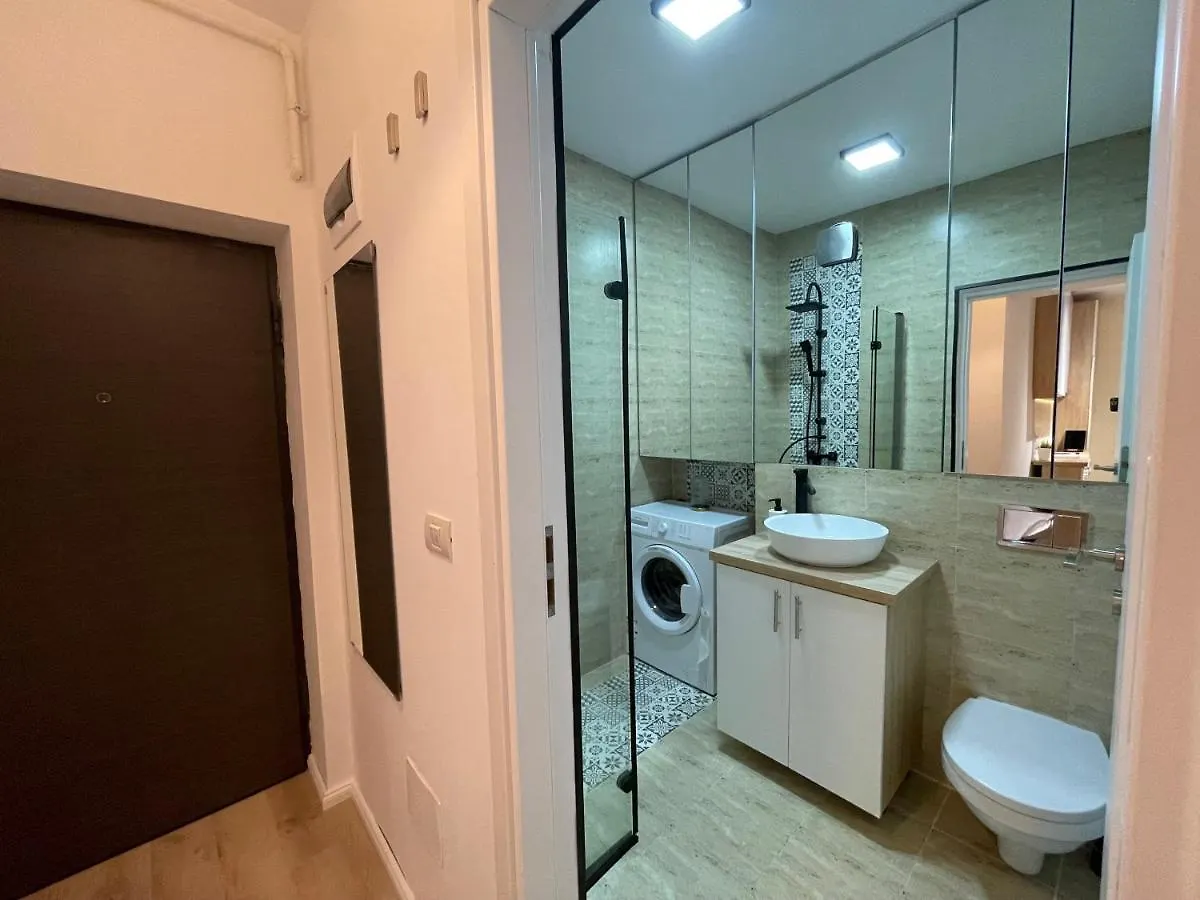 Riverside Luxury Apartment Near President Palace 부쿠레슈티 0*,
